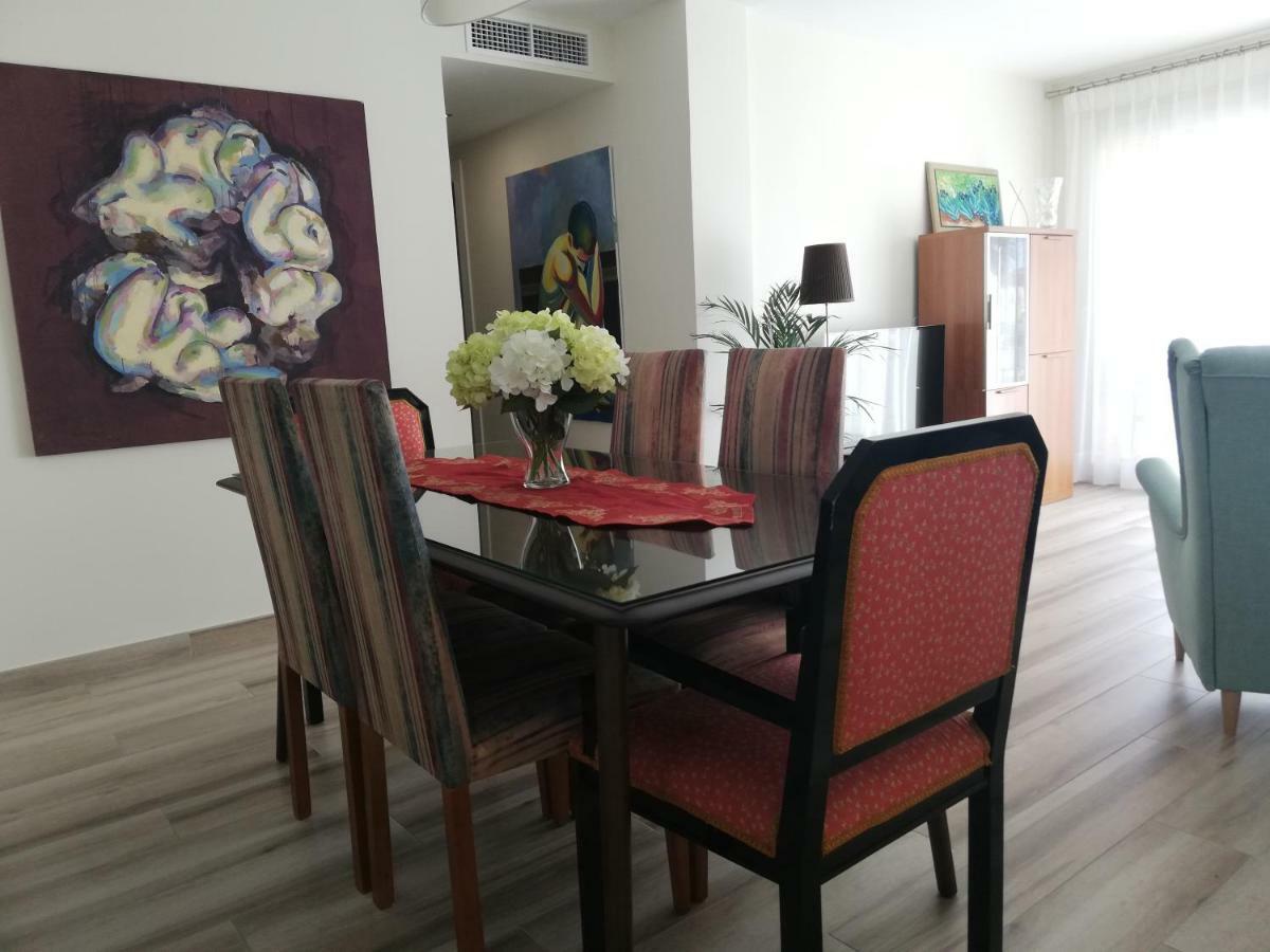 Apartamento Aurora Малага Екстер'єр фото