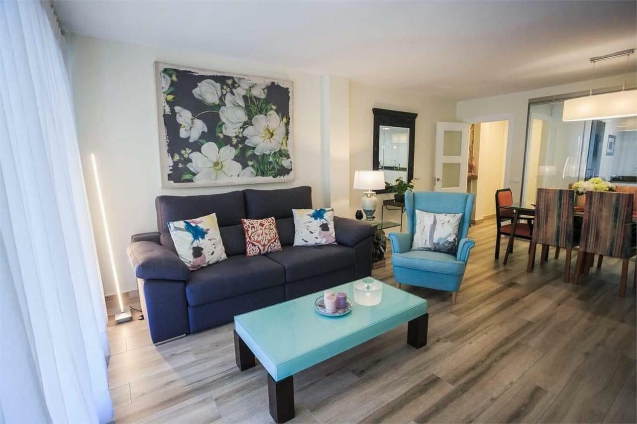 Apartamento Aurora Малага Екстер'єр фото