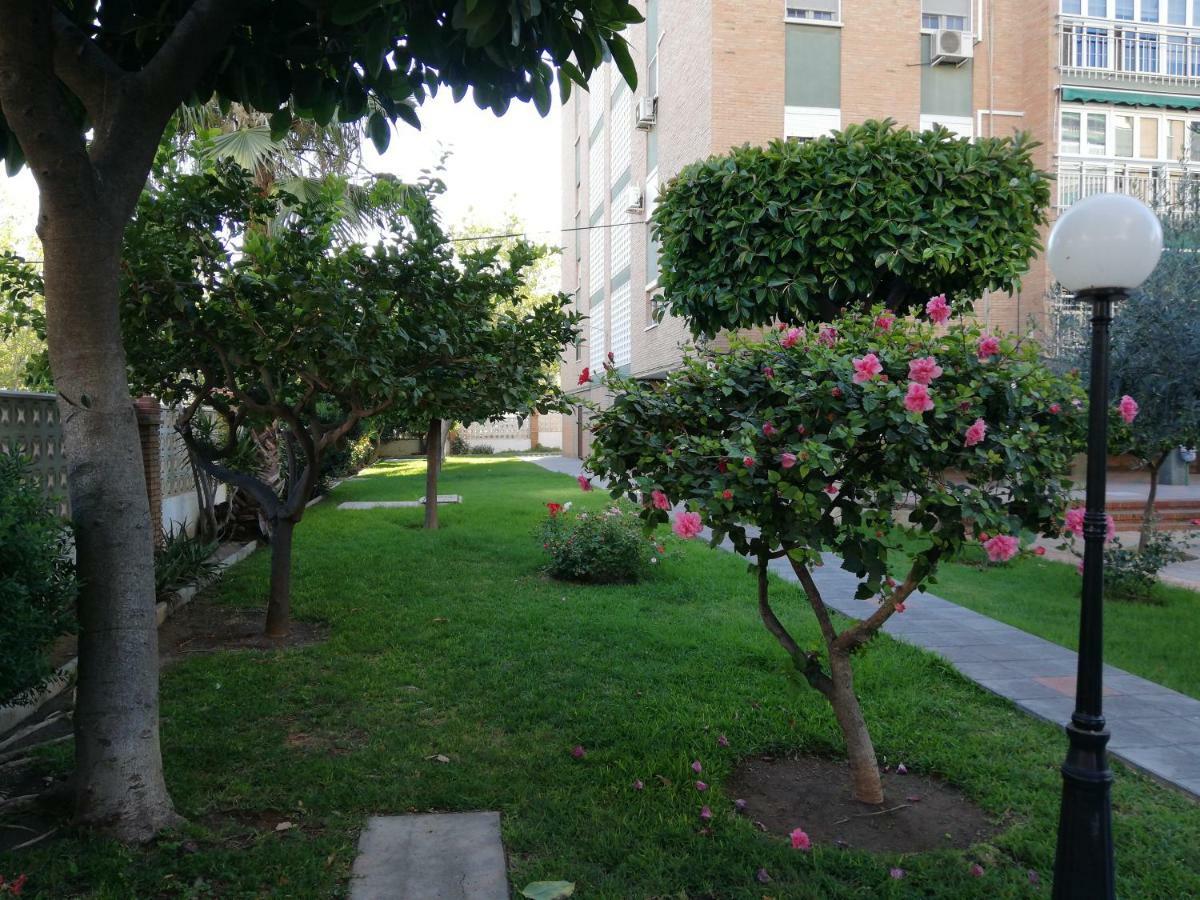 Apartamento Aurora Малага Екстер'єр фото